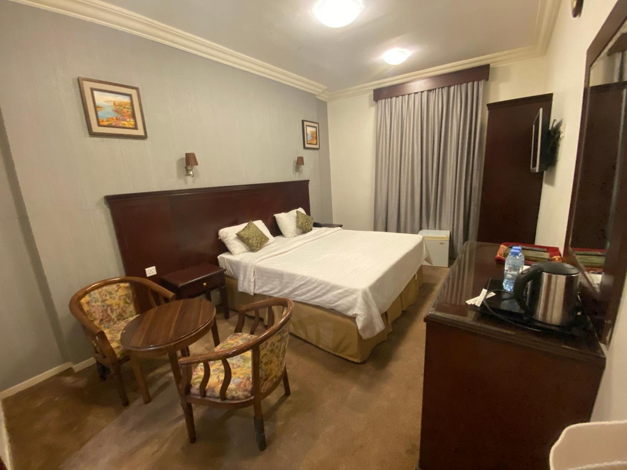 Hotel فندق الماسة المكية La Meca Exterior foto