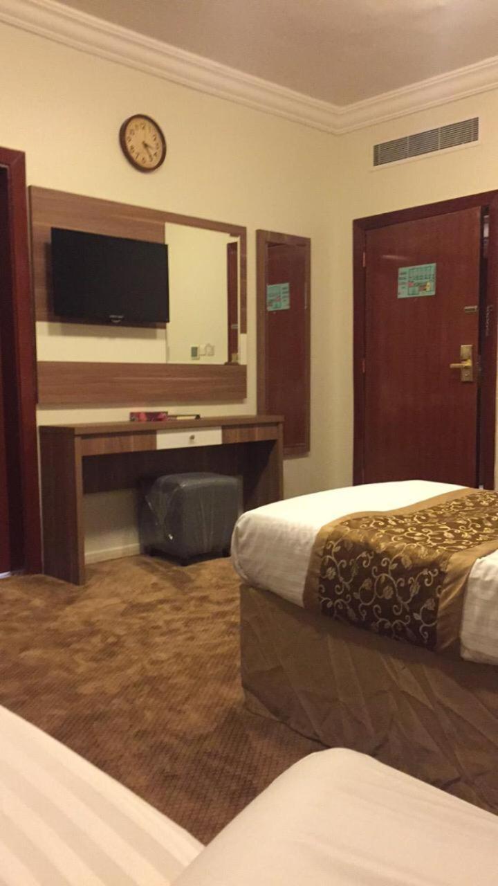Hotel فندق الماسة المكية La Meca Exterior foto